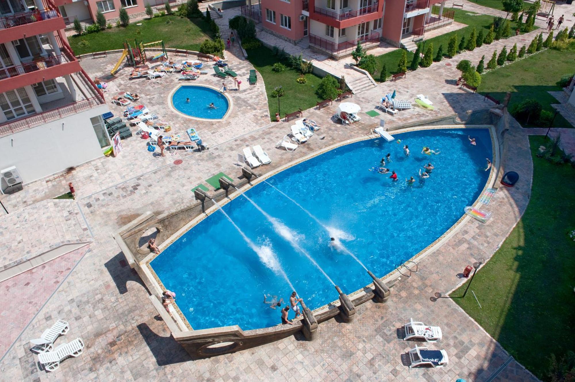 Privilege Beach Apartments Sveti Vlas Exterior foto